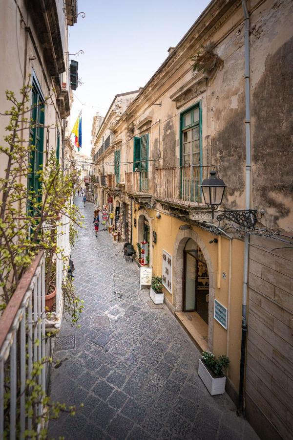I Tre Balconi Di Via Roma Apartment Syrakus Exterior foto